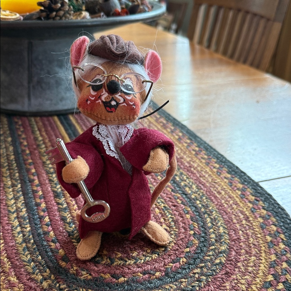 Vintage Adorable Ben Franklin 1991 Annalee